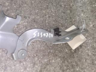 петля капота правая Toyota Avensis 2 поколение (T250) 2006