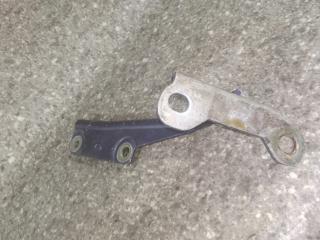 петля капота левая Volvo S40 1 поколение [рестайлинг] 2000