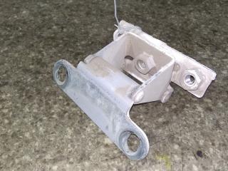 петля крышки багажника Chrysler PT Cruiser 1 поколение 2005