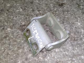 петля крышки багажника Hyundai Terracan 1 поколение 2004