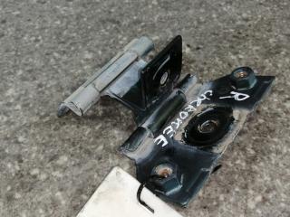 петля крышки багажника Jeep Grand Cherokee ZJ 1995