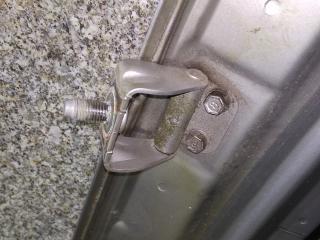 петля крышки багажника Kia Picanto 1 поколение [рестайлинг] 2008