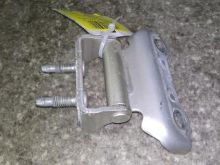 петля крышки багажника Lexus RX 2 поколение 2006