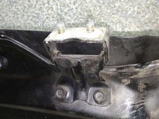 петля крышки багажника Subaru Outback 3 поколение 2006