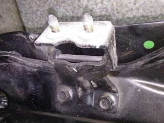 петля крышки багажника Subaru Outback 3 поколение 2006