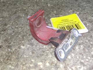 петля крышки багажника Volkswagen Golf 4 поколение 2000