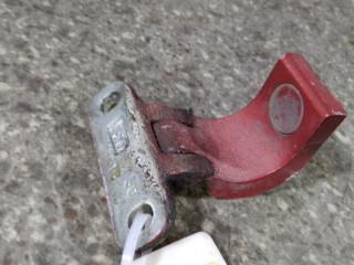 петля крышки багажника Volkswagen Golf 4 поколение 2000