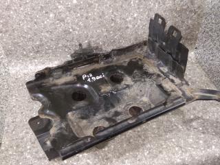 полка аккумулятора Nissan Primera P12 2005