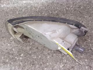 поворотник правый Mitsubishi Lancer 5 поколение 1994