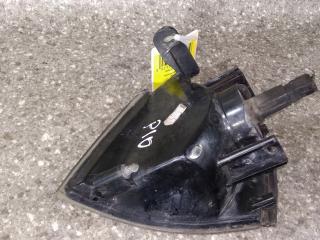 поворотник правый Nissan Primera P10 1993