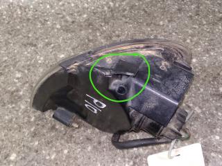 поворотник правый Nissan Primera P10 1993