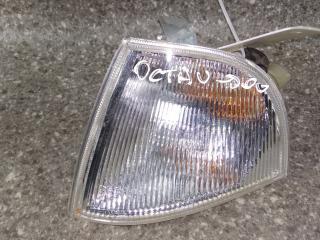 поворотник левый Skoda Octavia 1 поколение (A4) 1998