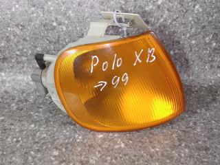 поворотник правый Volkswagen Polo 3 поколение 1997