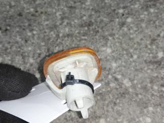 повторитель поворота на крыле правый Audi A6 4A/C4 1997