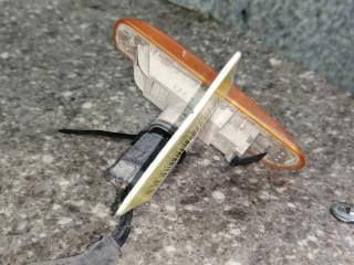 повторитель поворота на крыле левый BMW 3 серия E46 2000