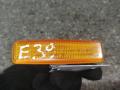 повторитель поворота на крыле правый BMW 5 серия E39 2000 - фото №2