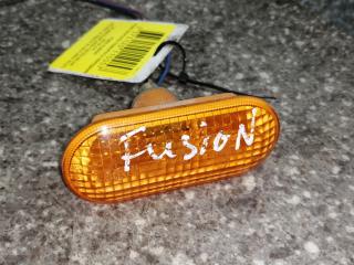 повторитель поворота на крыле левый Ford Fusion 1 поколение [рестайлинг] 2006