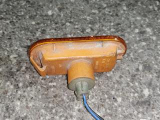 повторитель поворота на крыле левый Ford Fusion 1 поколение [рестайлинг] 2006