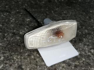 повторитель поворота на крыле левый Hyundai Getz 1 поколение [рестайлинг] 2007