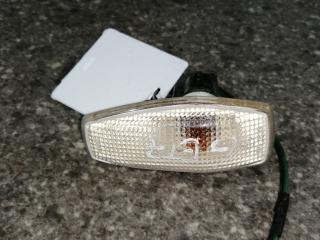 повторитель поворота на крыле левый Hyundai Getz 1 поколение [рестайлинг] 2007