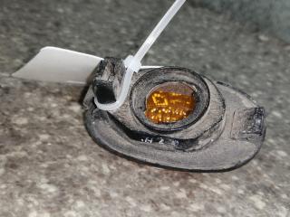 повторитель поворота на крыле правый Hyundai Sonata Y3 [рестайлинг] 1996