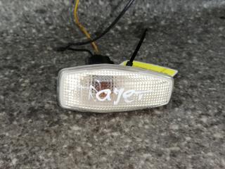 повторитель поворота на крыле правый Hyundai Trajet 1 поколение 2004