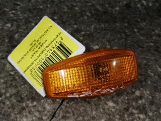 повторитель поворота на крыле правый Hyundai Trajet 1 поколение 2004