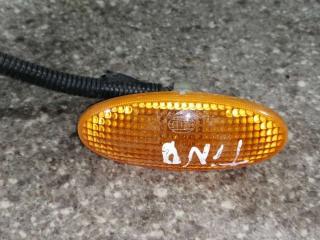 повторитель поворота на крыле левый Nissan Almera Tino V10 2003