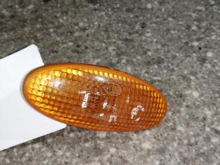 повторитель поворота на крыле правый Nissan Almera Tino V10 2003