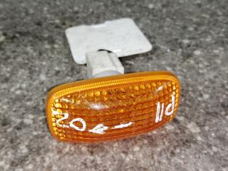 повторитель поворота на крыле правый Nissan Primera P11 1999