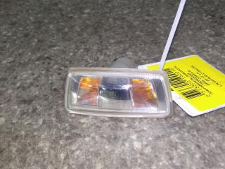 повторитель поворота на крыле левый Opel Corsa D 2010