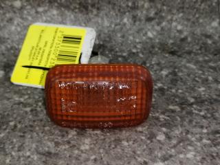 повторитель поворота на крыле правый Opel Frontera B 2001