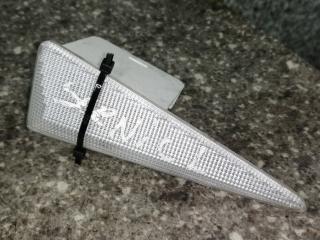 повторитель поворота на крыле левый Renault Megane 2 поколение (2002 - 2006), 8200633416