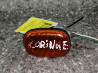 повторитель поворота на крыле правый Toyota Carina T190 1995