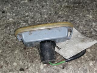 повторитель поворота на крыле левый Volkswagen Golf 3 поколение 2000