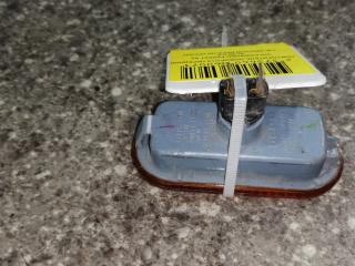 повторитель поворота на крыле левый Volkswagen Passat B5 1999