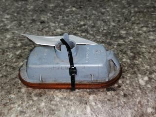 повторитель поворота на крыле правый Volkswagen Passat B5 1999