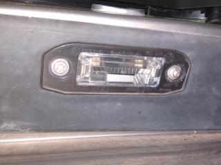 подсветка номера Volvo V70 3 поколение 2010