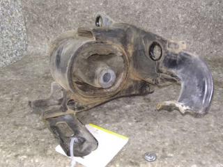 подушка крепления двигателя Toyota RAV4 2 поколение (XA20) [рестайлинг] 2004