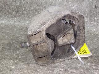 подушка крепления КПП Audi 100 4A/C4 1993