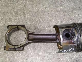 поршень Renault Laguna 2 поколение 2004