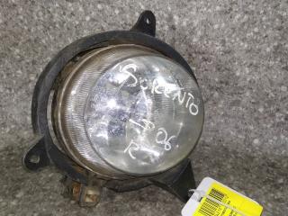 фара противотуманная правая Kia Sorento 1 поколение 2004