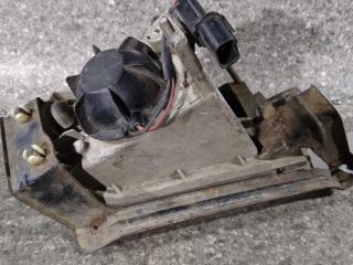 фара противотуманная левая Mitsubishi Galant 8 поколение 1998