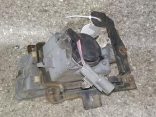 фара противотуманная правая Mitsubishi Space Wagon 3 поколение (Typ N50) 2001