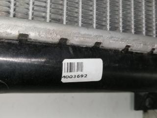 радиатор (основной) Volkswagen Golf 5 поколение 2006