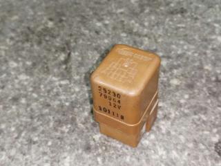 реле (прочие) Nissan Almera N16 2003