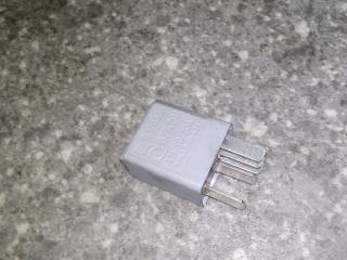 реле (прочие) Opel Vectra C 2005