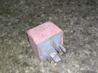 реле (прочие) Renault Megane 2 поколение 2006