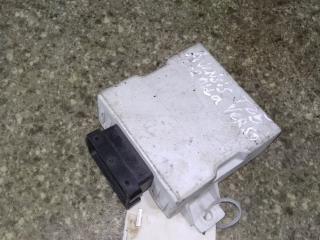 реле стеклоочистителей Toyota Avensis 2 поколение (T250) 2006