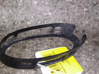 заглушка (решетка) в бампер Mazda 3 BK 2005